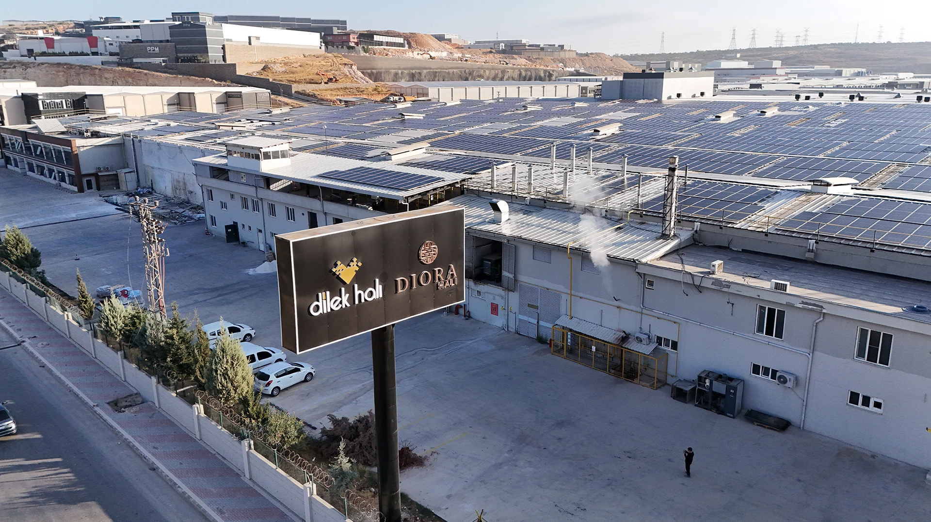 Dilek Halı Fabrika ve İdari Bina